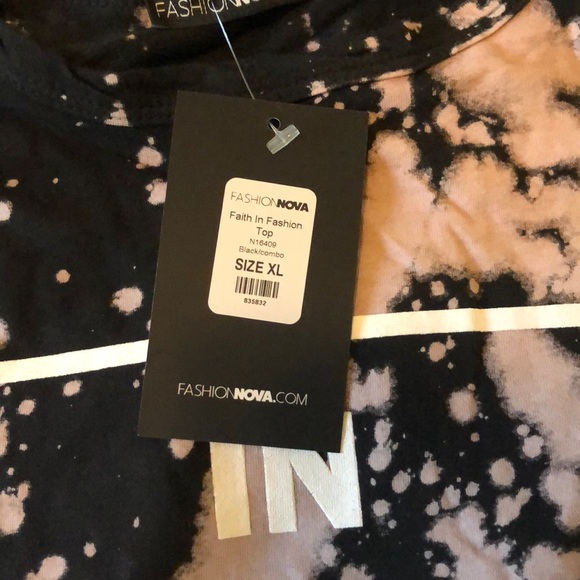 Crop top (in fashion we trust) XL - Picture 2 of 2